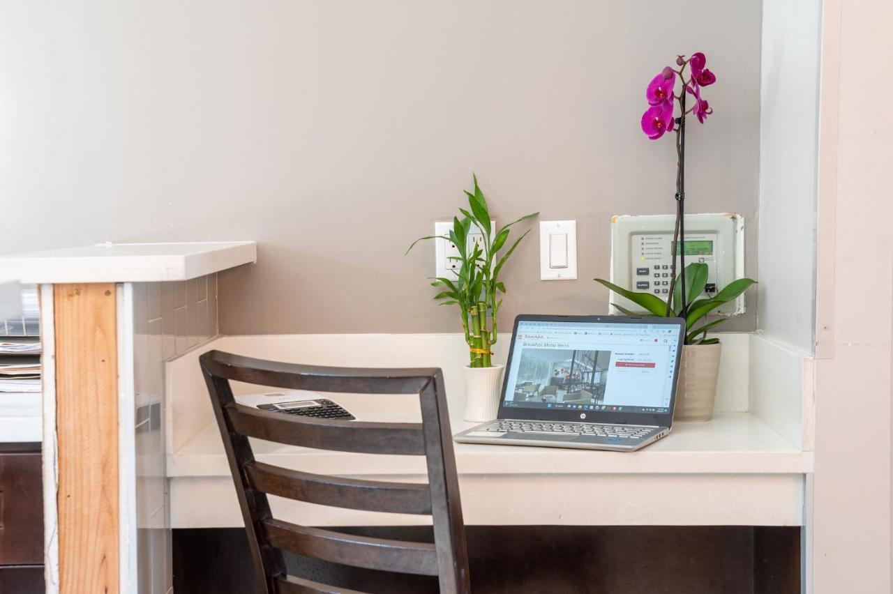 Ramada By Wyndham Redondo Beach Ngoại thất bức ảnh